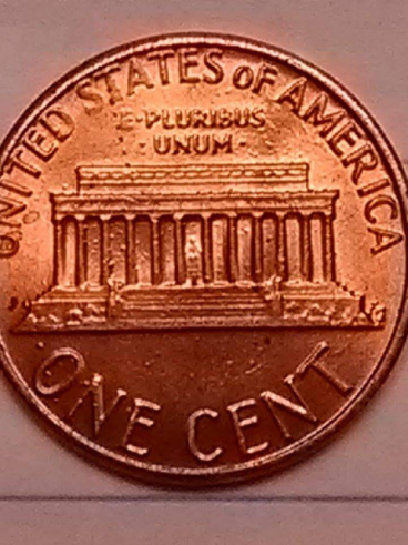 Please-Help-Identify-Date-Size-On-1982-Lincoln-No-Mint-Zinc-Penny